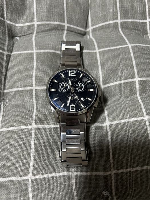 Часы Quantum продам