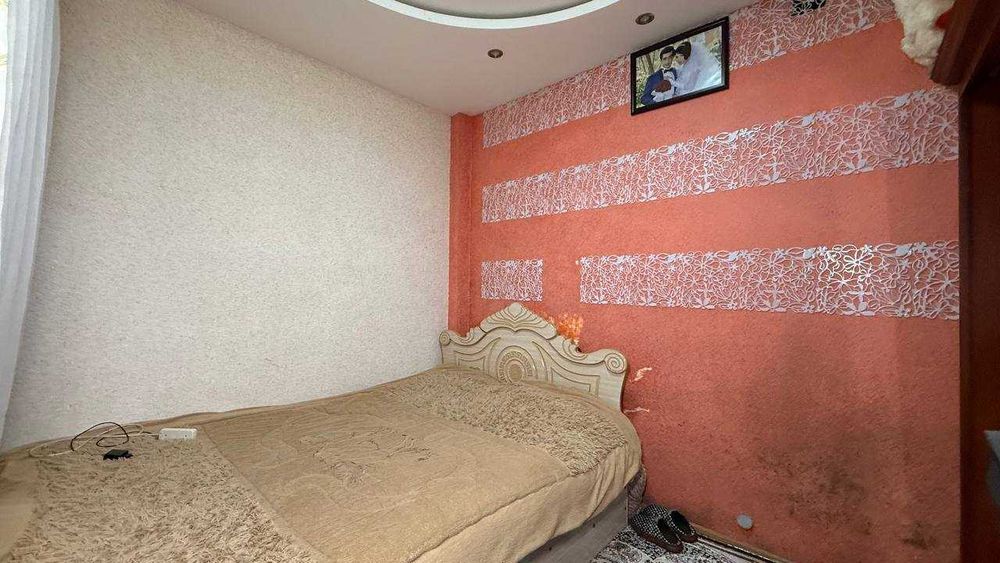 Фрунзиский Саёхат магазини 1қаватда 2хонали квартира сотилади.ID: 1887