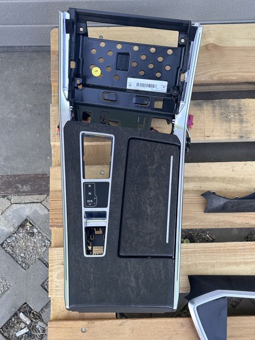 Комплект махагонови лайсни AUDI A7 C8