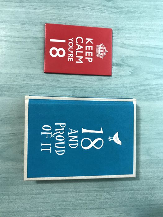 Cadouri majorat – cărticică și magnet 18 ani