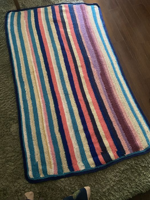 Плед самовязанный размер 140-90 см