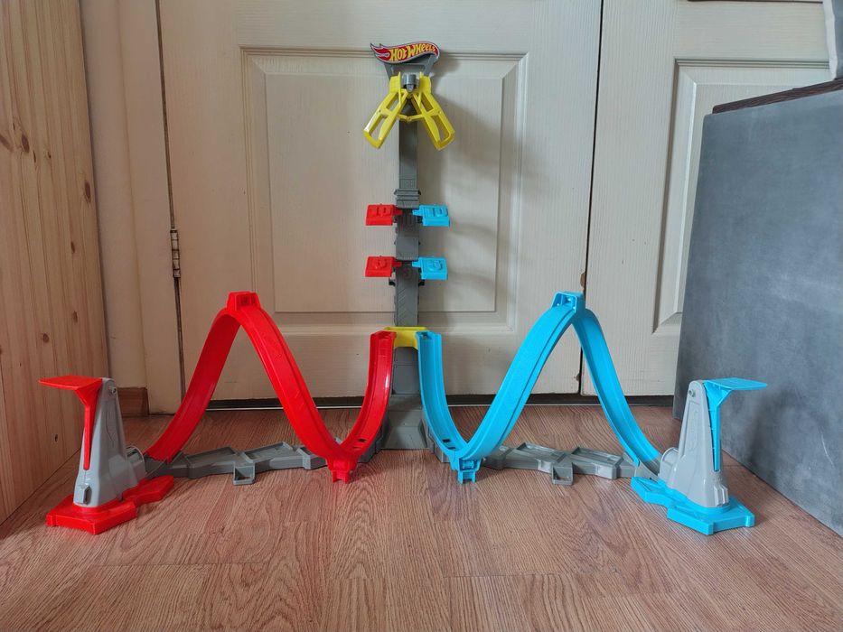 Писта Hot wheels
