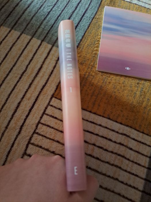 BTS книга оригинал, привезенная с Кореи