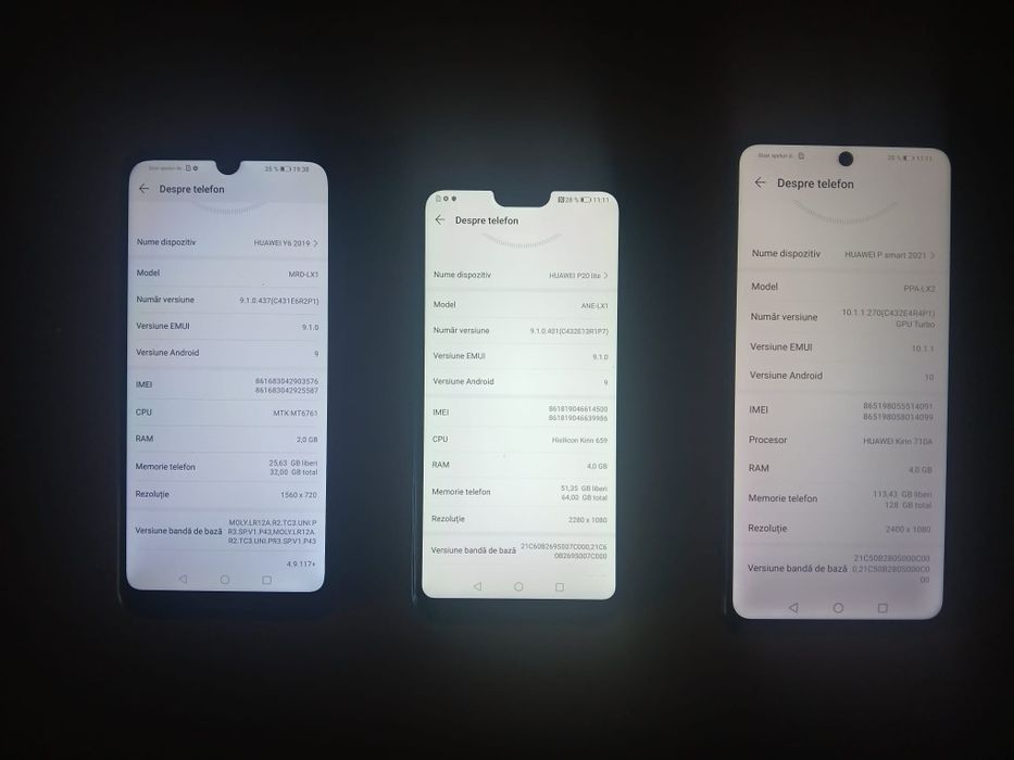Vând 3 telefoane Huawei