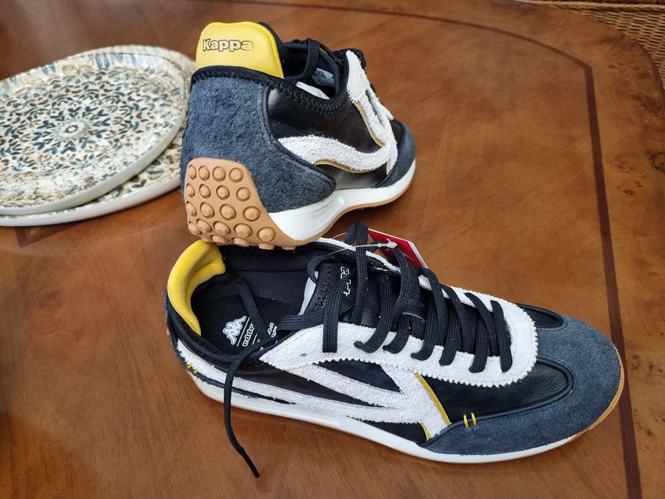 Продам кроссовки Kappa