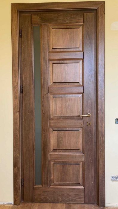 USA (USI) de interior, din lemn masiv