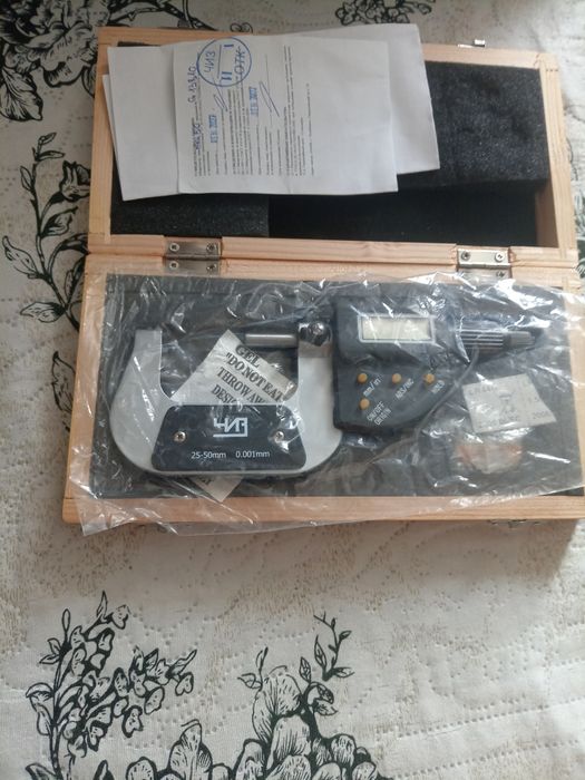 Продам микрометр ЧИЗ 25-50 0,001