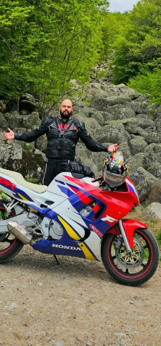 мото еким - екипировка DAINESE (чисто нова)