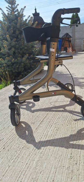 Cadru persoane cu handicap
