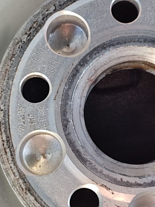 Алуминиева джанта с летна гума