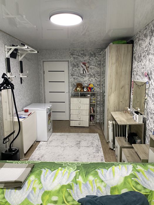 Продам 2 комнатную квартиру