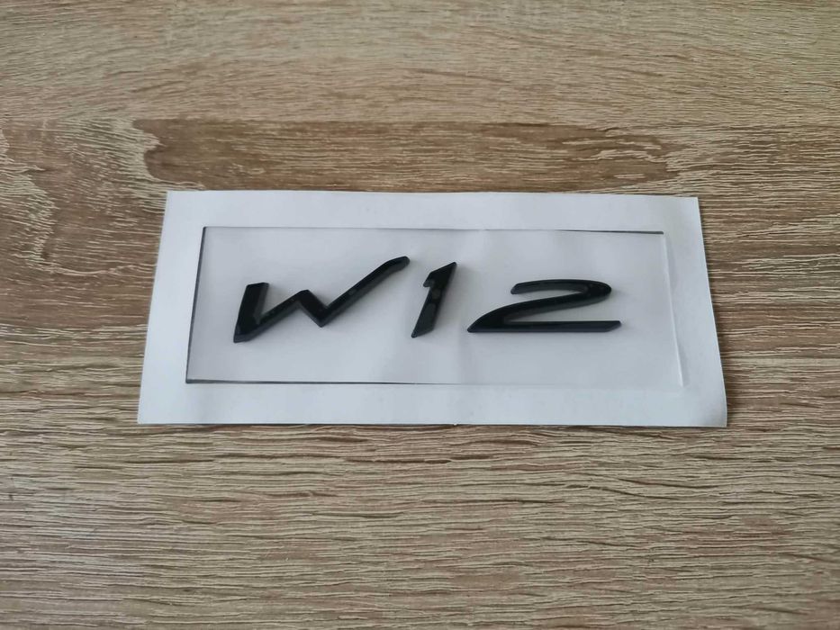 чисто черна емблема W12 за Bentley