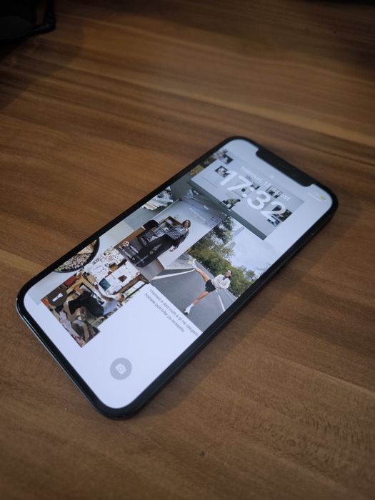 iPhone 12,negru,128gb,impecabil
