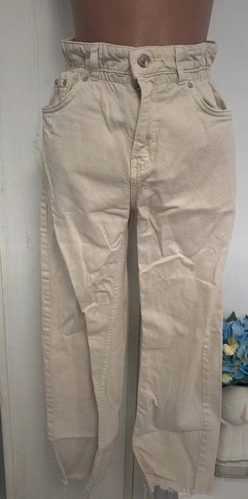 Blugi Bershka bottoms casual collection