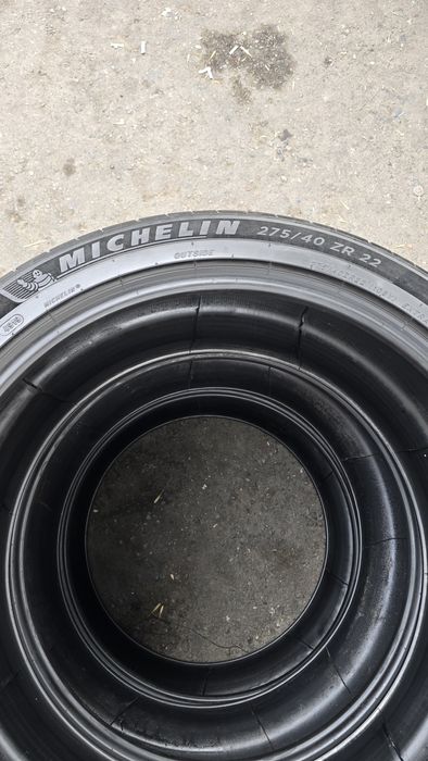 275/40/R22 Michelin pilot sport⁴ suv
