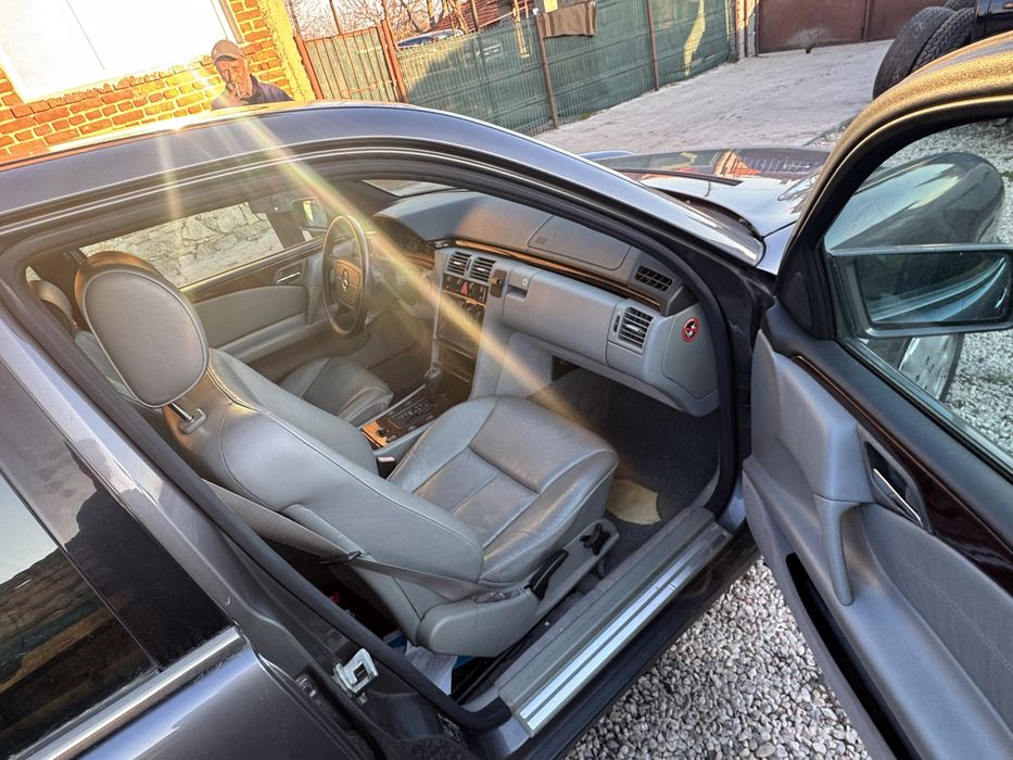 Мерцедес е290 нез двигател