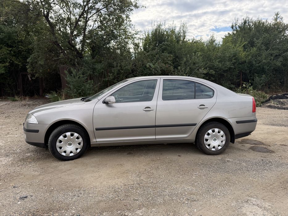 Vând Skoda Octavia