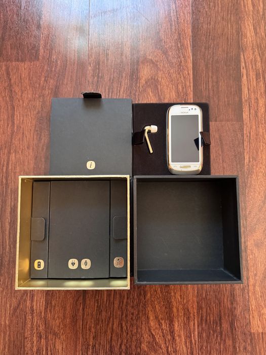Nokia Oro Light Полный комплект