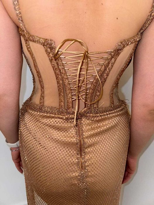 Rochie de seara - culoare rose gold / cupru - material plasa pietre