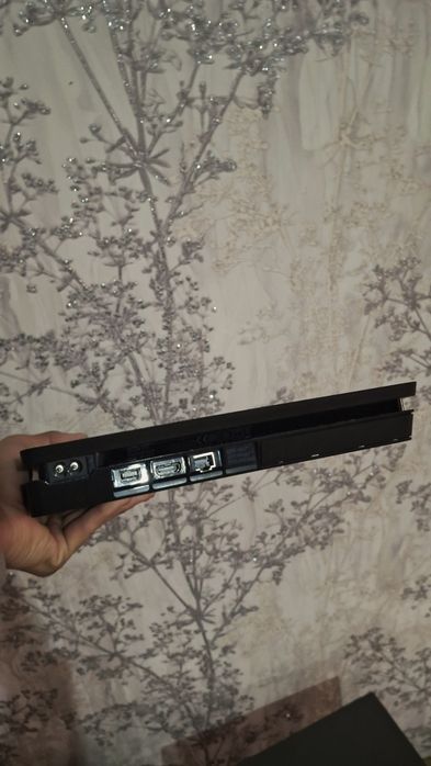 PlayStation 4 slim