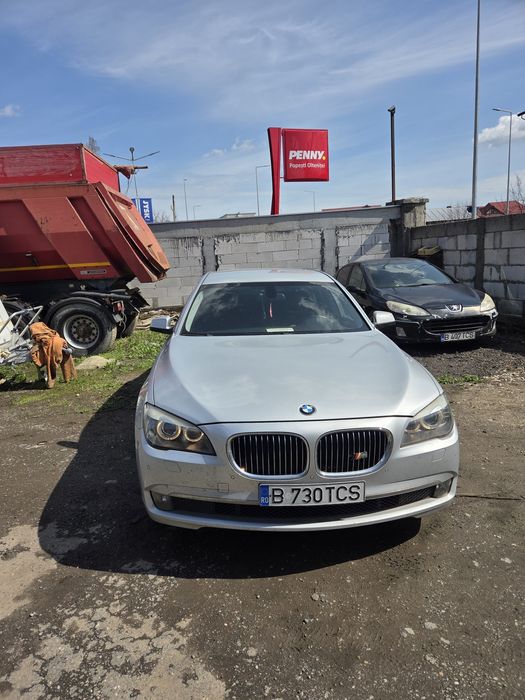 BMW seria7  LD F01 2012