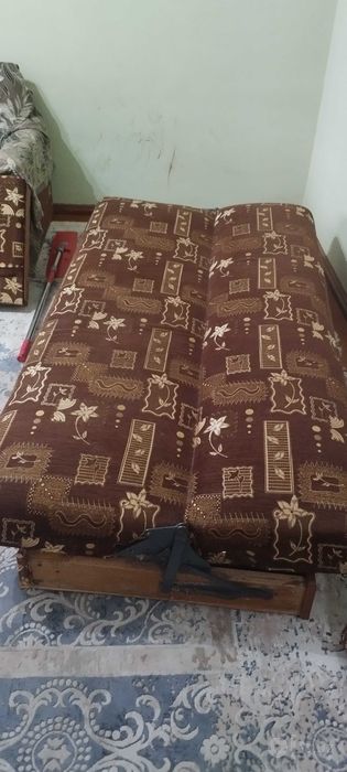Диван раскладной отдам бесплатно