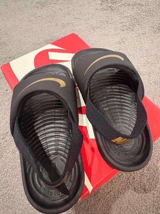 Sandale/papuci Nike de vară