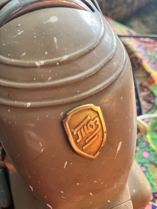 Швейная машинка производственная