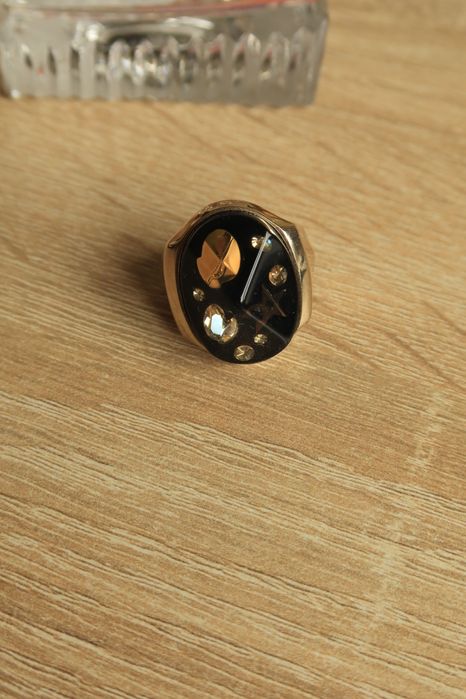 Пръстен на Christian Dior