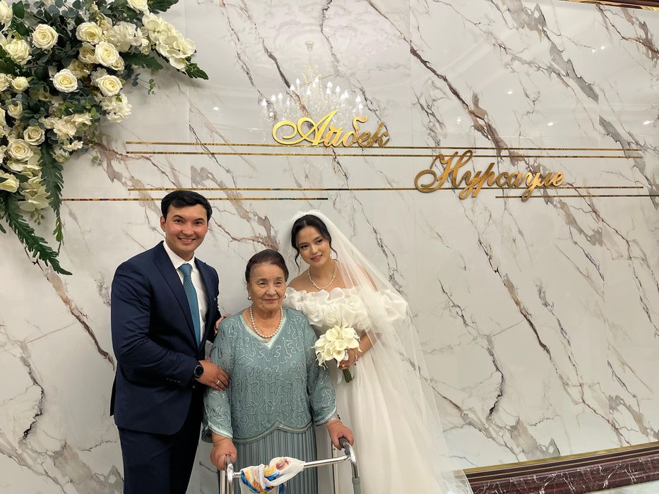 Свадебное платье новое