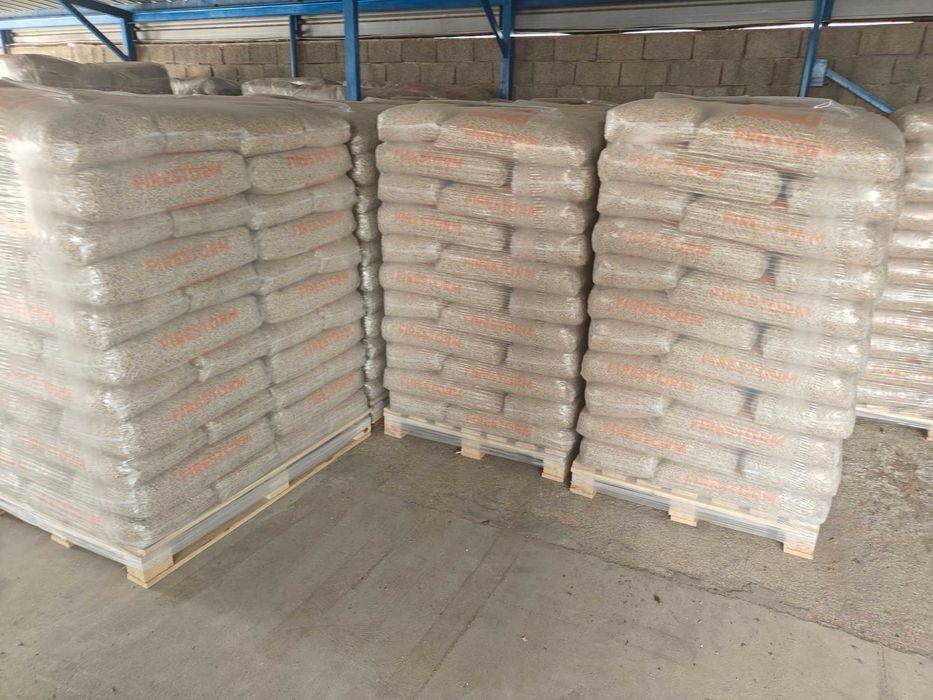 Пелети иглолистни, широколистни или смес на различни производители