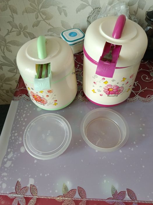 Продаю термос для еды