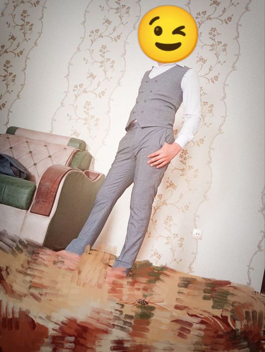 Kastyum shim sotiladi srochna yoz mavsumiga moljalangan