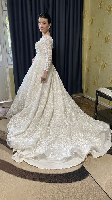 Продаются новые свадебные платья