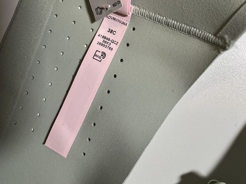 Спортен сутиен Victoria’s Secret 85С