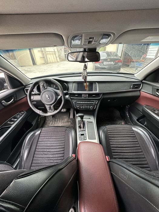 Kia Optima srochno sotiladi
