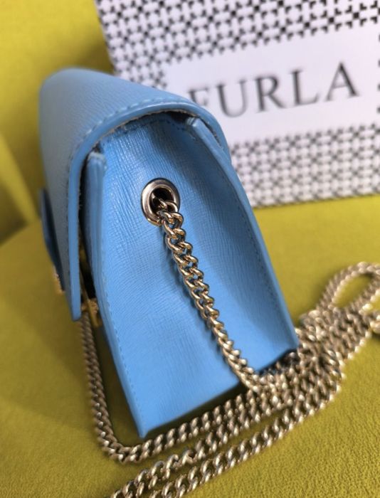 Furla metropolis