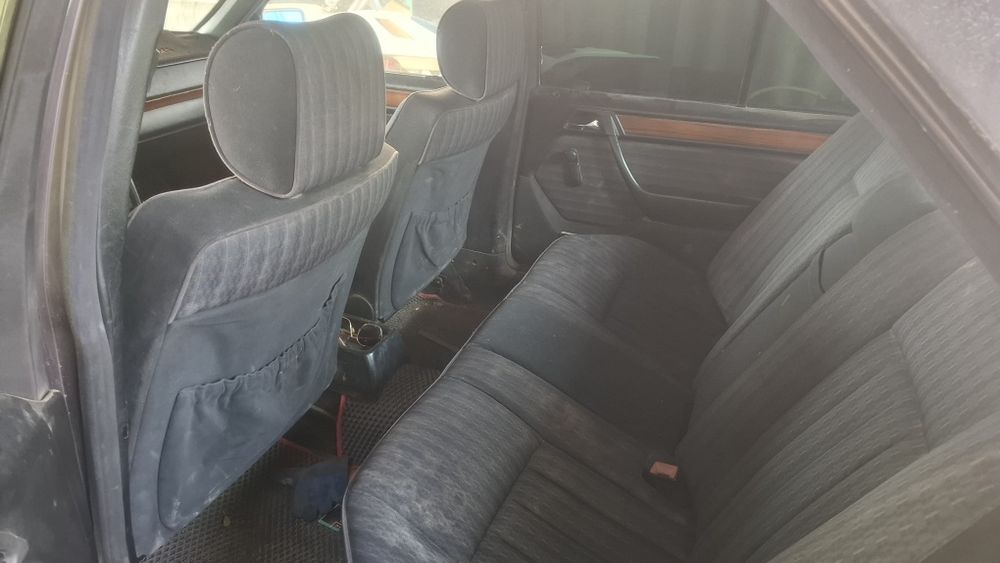 Мерседес w124 e200