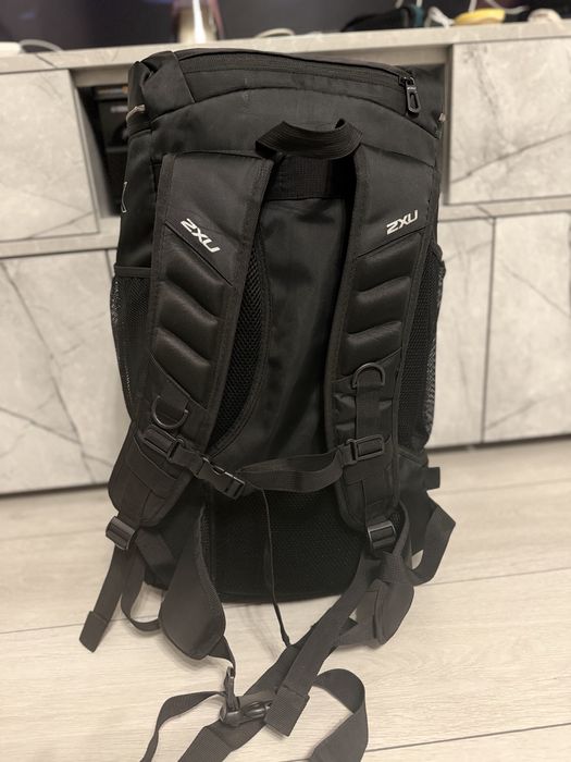 Продавам Раница 2XU Transition Bag 35l