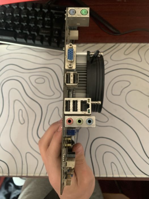 H61 plata + core i3 2120 + 8gb