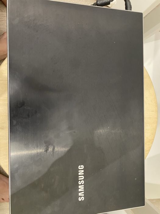 Продам ноутбук самсунг