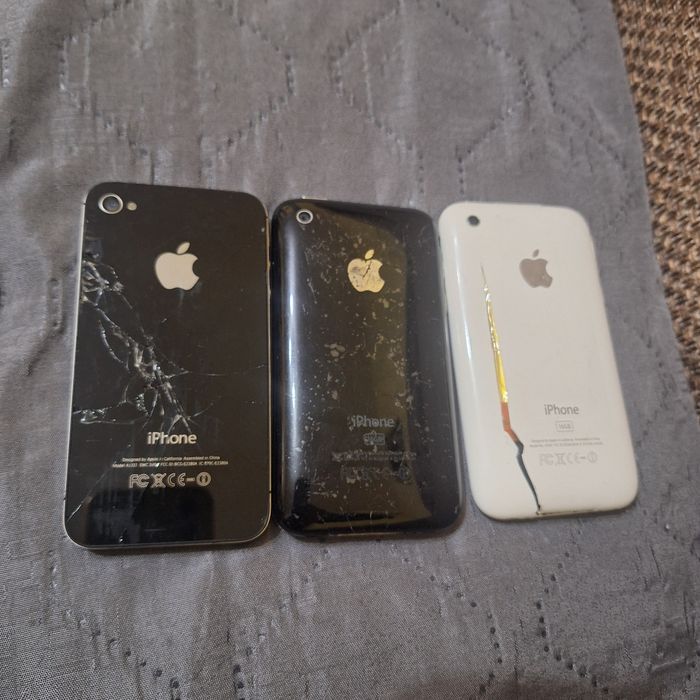 Telefoane iphone pentru piese