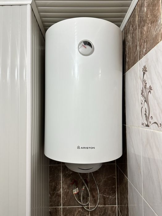 Продам Ariston на 80 литров