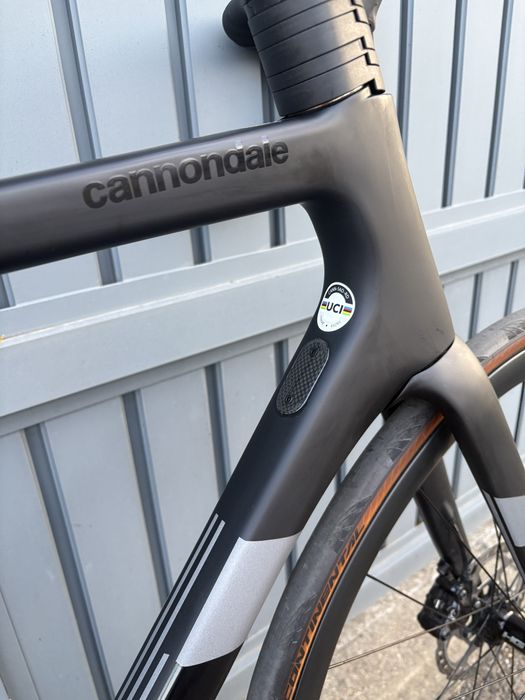 Cursieră Cannondale supersixevo carbon
