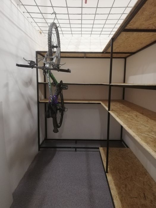 Стеллажи в кладовки