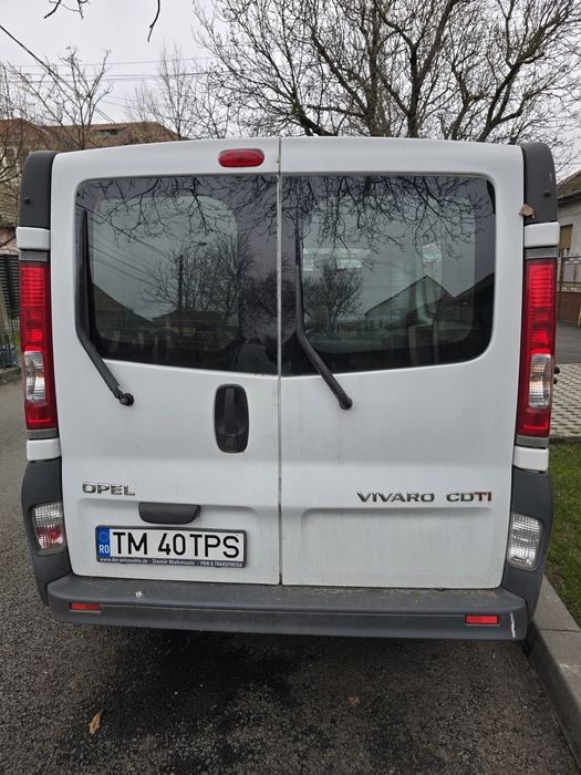 Opel Vivaro 2011 L2H1 Diesel 114 CP