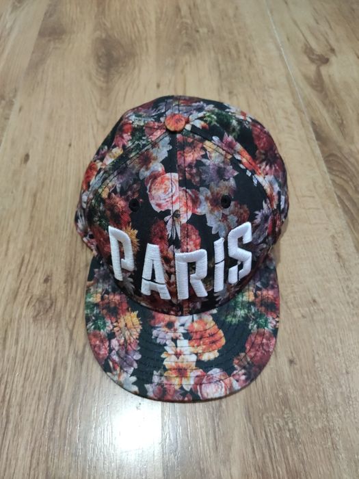 Sapca New Era Paris mărimea 7 3/8 (58.7cm) M/L