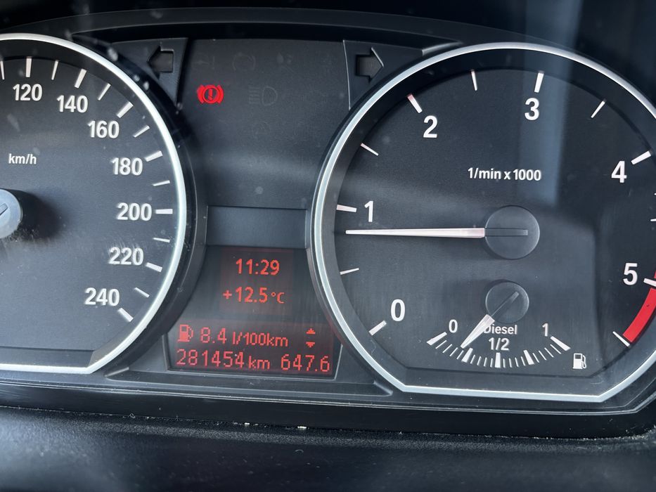 BMW Seria 1 E87 118d DPF 2009 N47