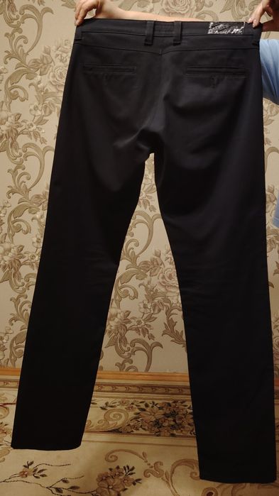 Мужские рубашки и брюки