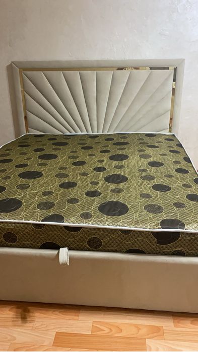 Продам кровать срочно!!!